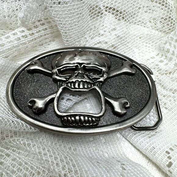 Kalan Vintage Skull & Crossbones Belt Buckle - Picture 4 of 4